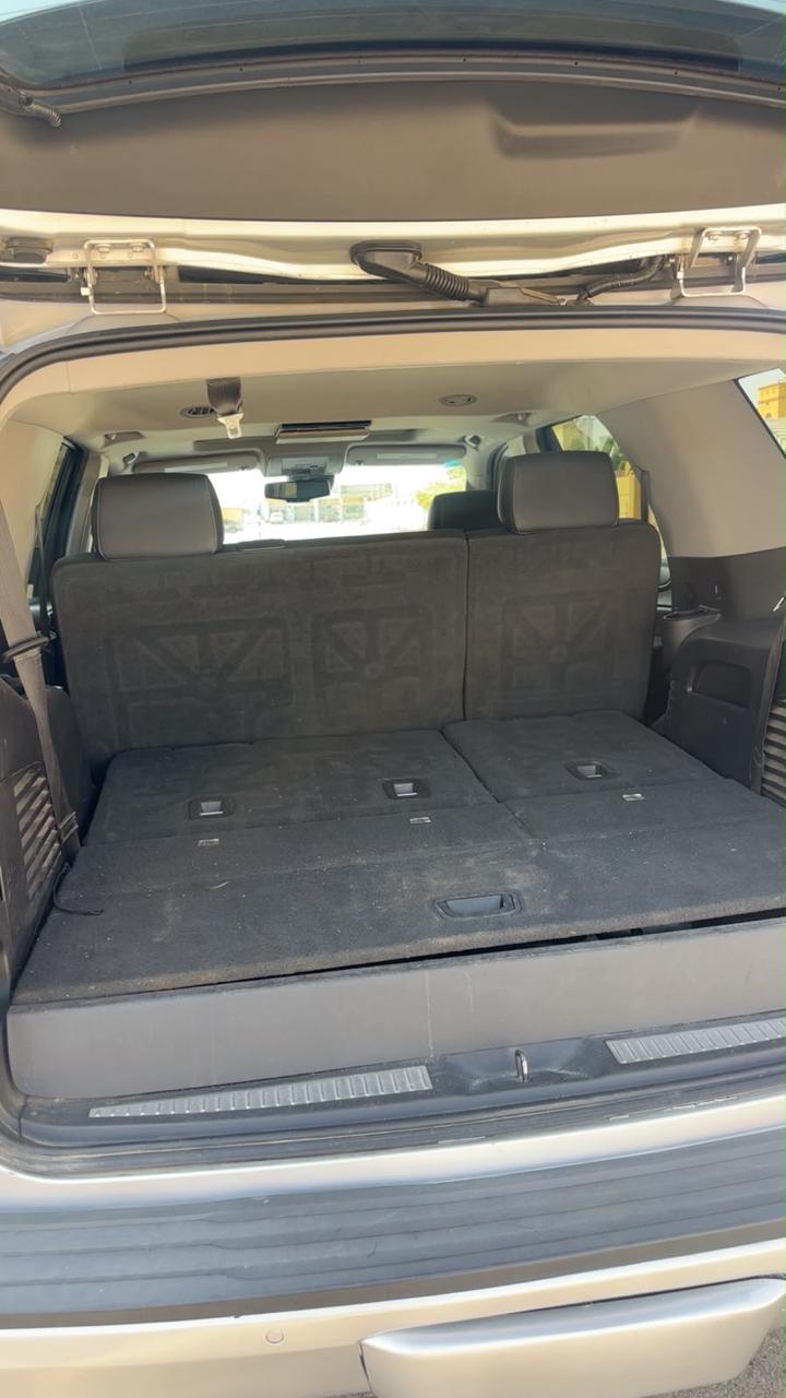 Car Image 2018 GMC YUKON SLT