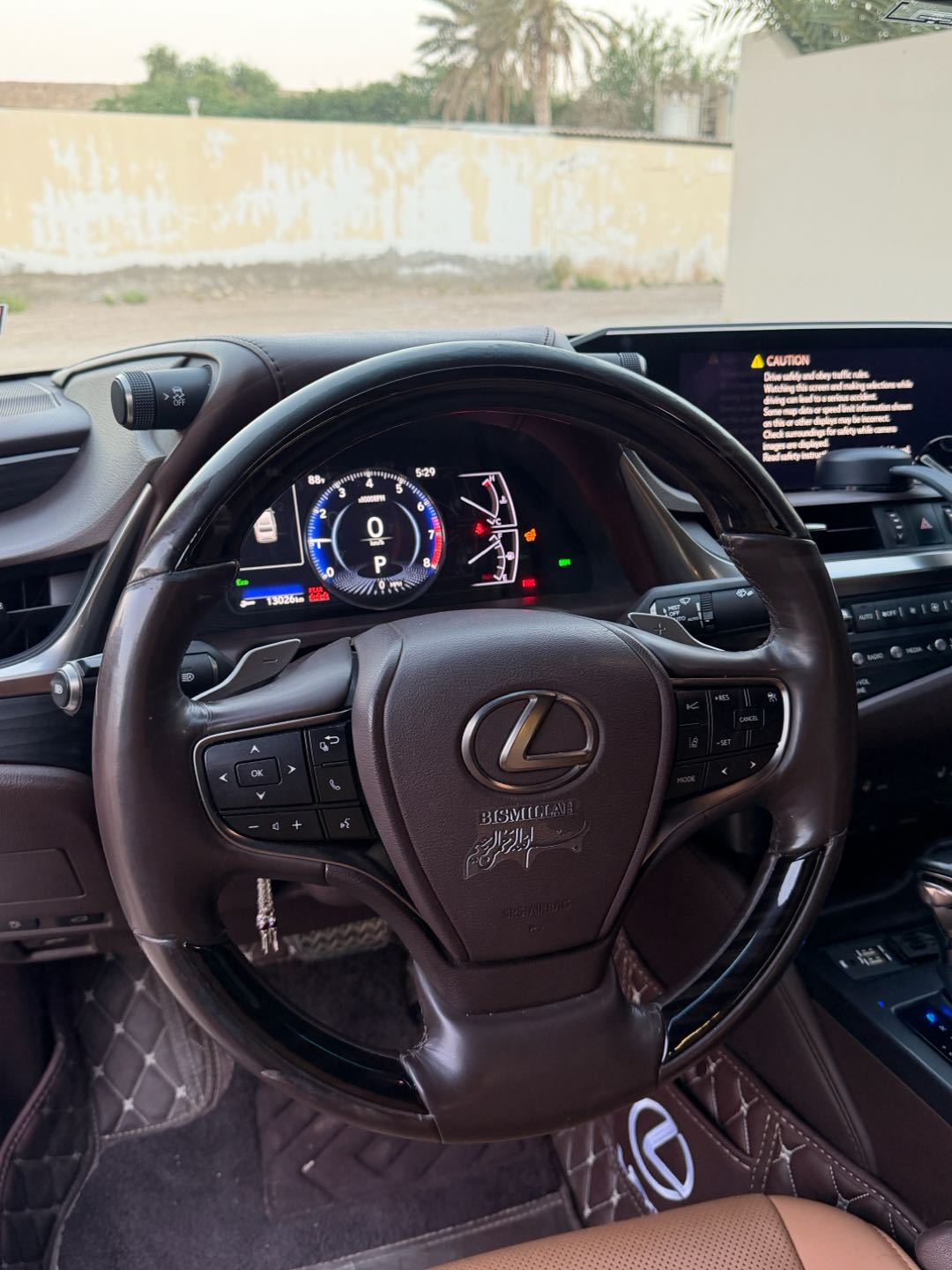 Car Image 2019 LEXUS ES 350