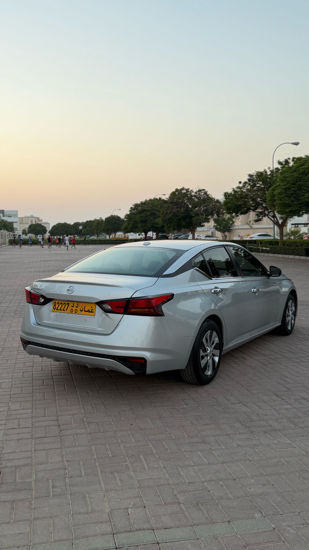Car Image 2019 NISSAN ALTIMA SV