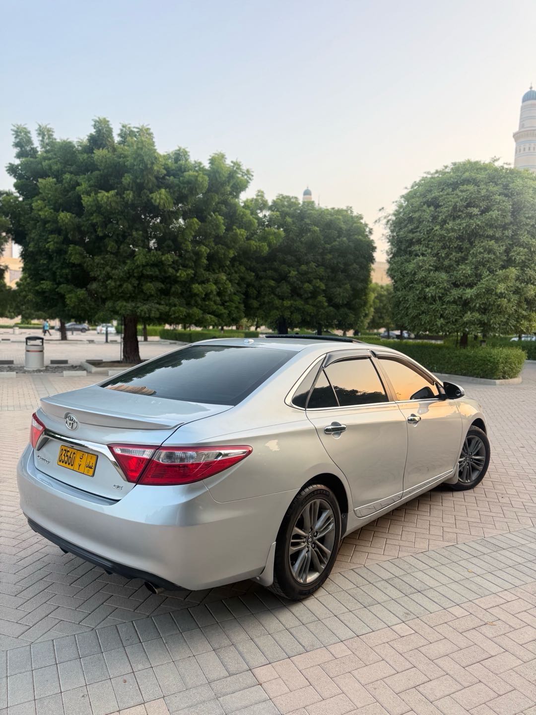 Car Image 2017 TOYOTA CAMRY XSE