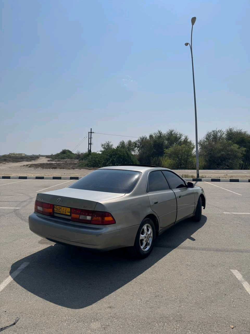 Car Image 1997 LEXUS ES 300