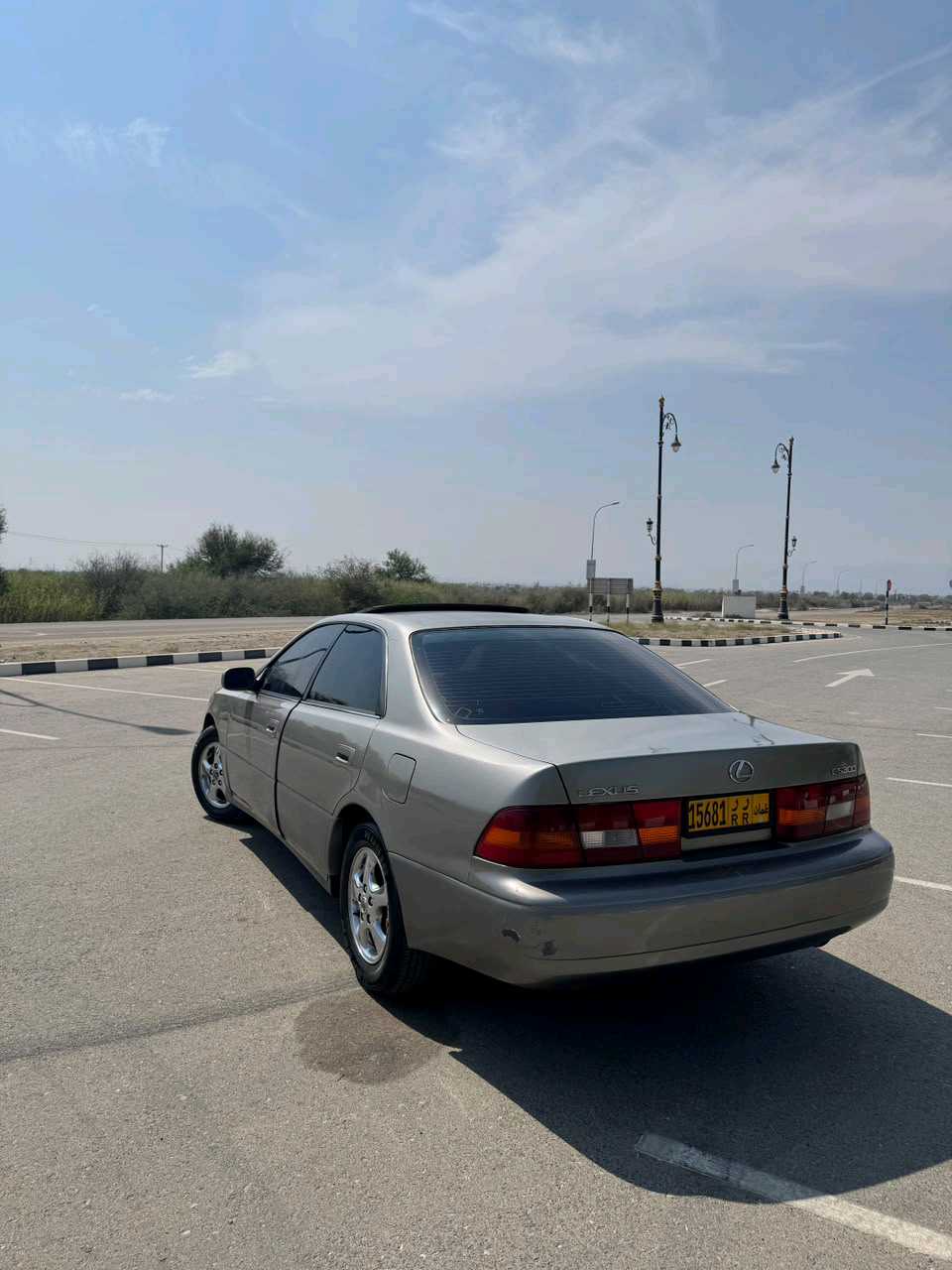 Car Image 1997 LEXUS ES 300