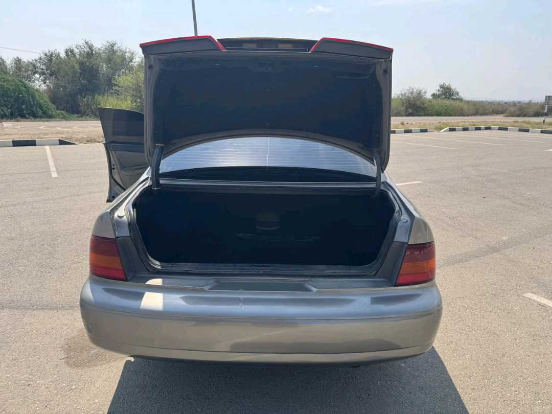 Car Image 1997 LEXUS ES 300