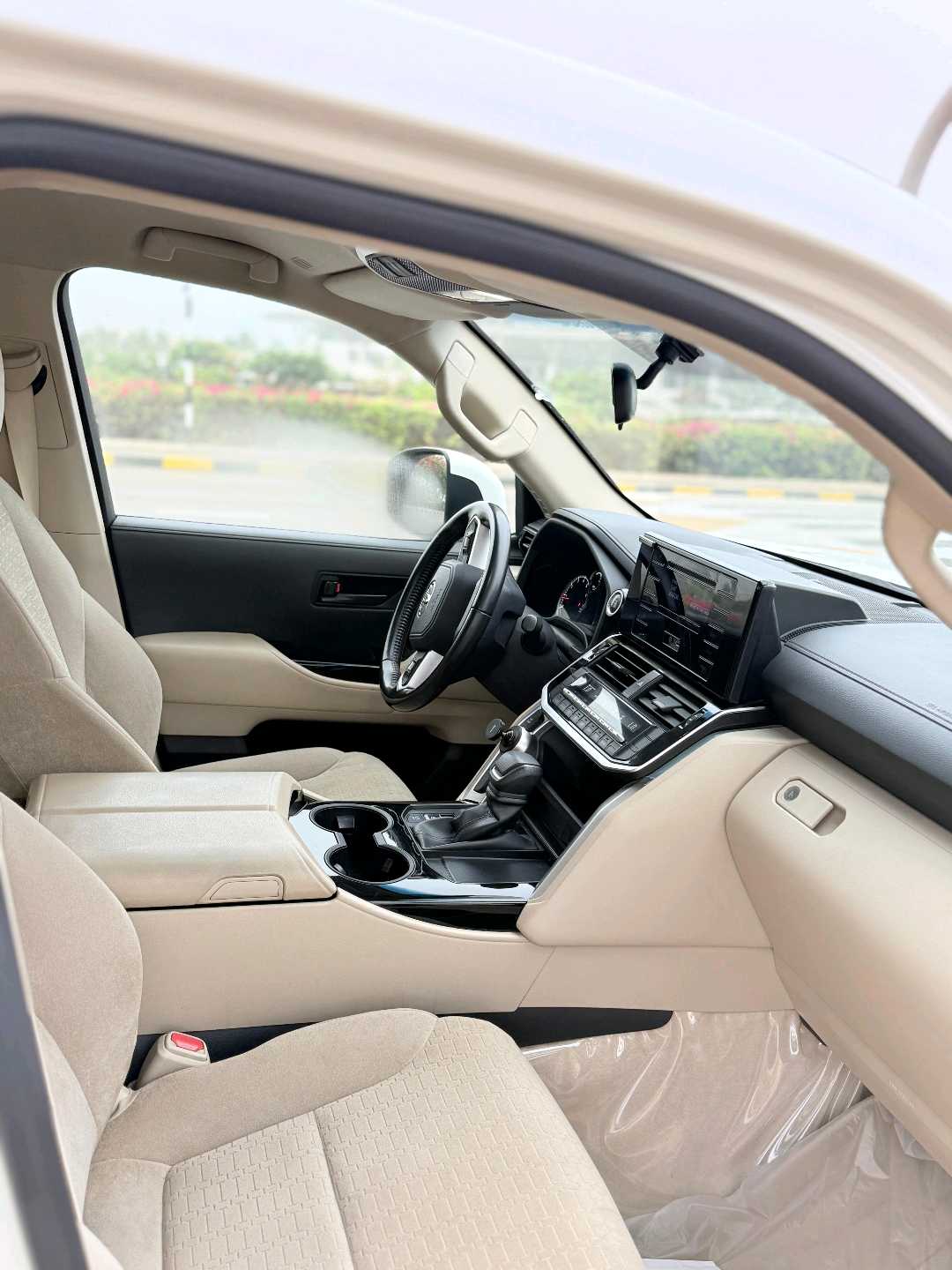 TOYOTA LAND CRUISER 2024