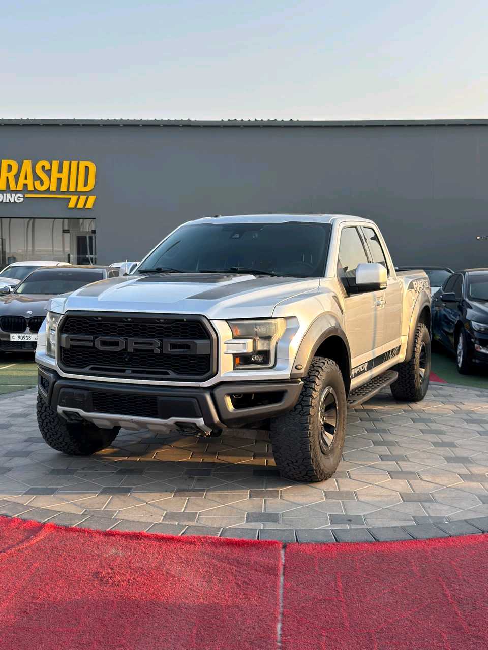 Car Image 2018 FORD RAPTOR 