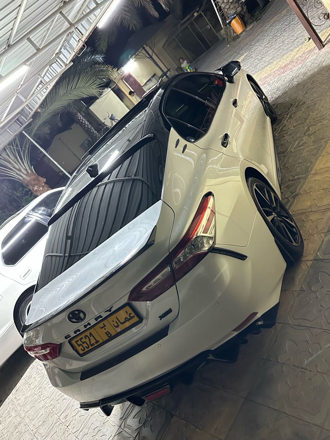 Car Image 2018 TOYOTA CAMRY XSE