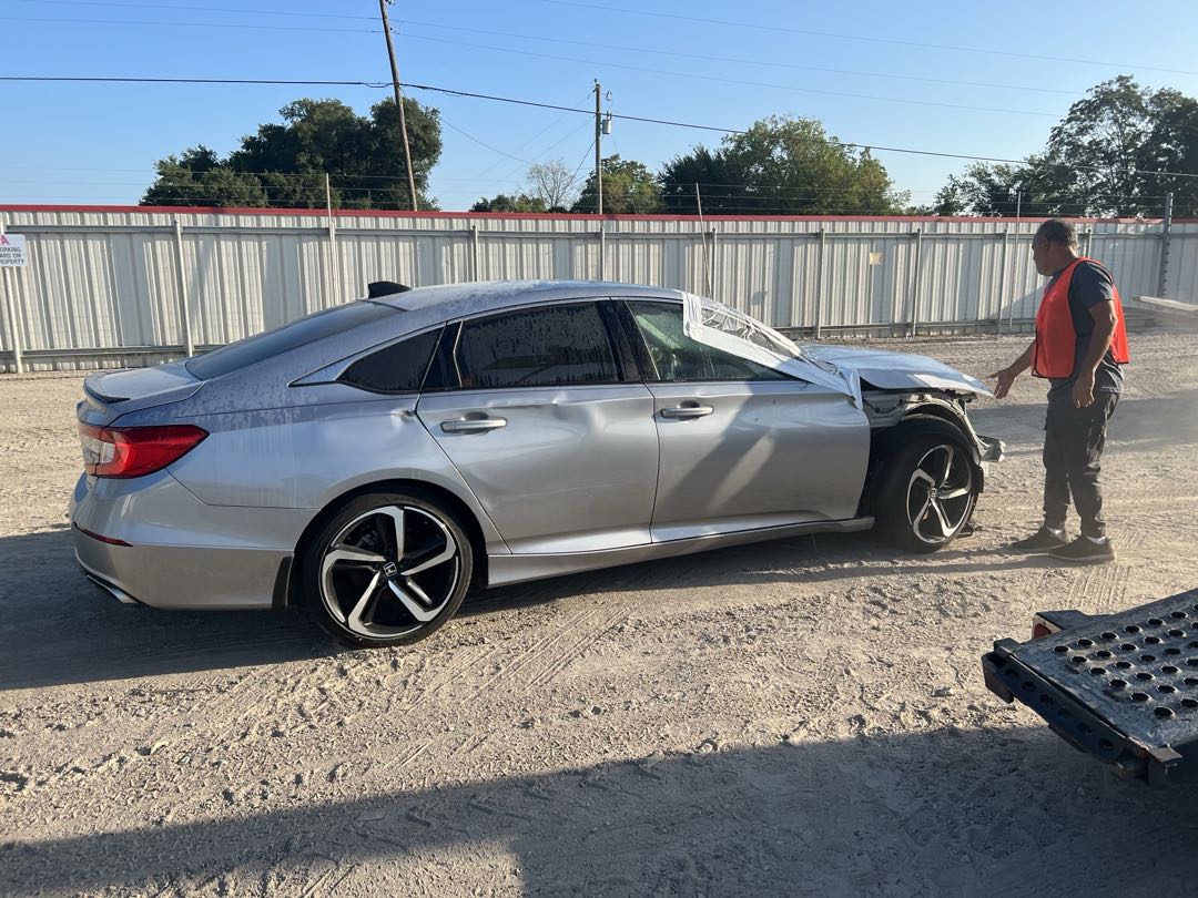 Car Image 2022 HONDA ACCORD