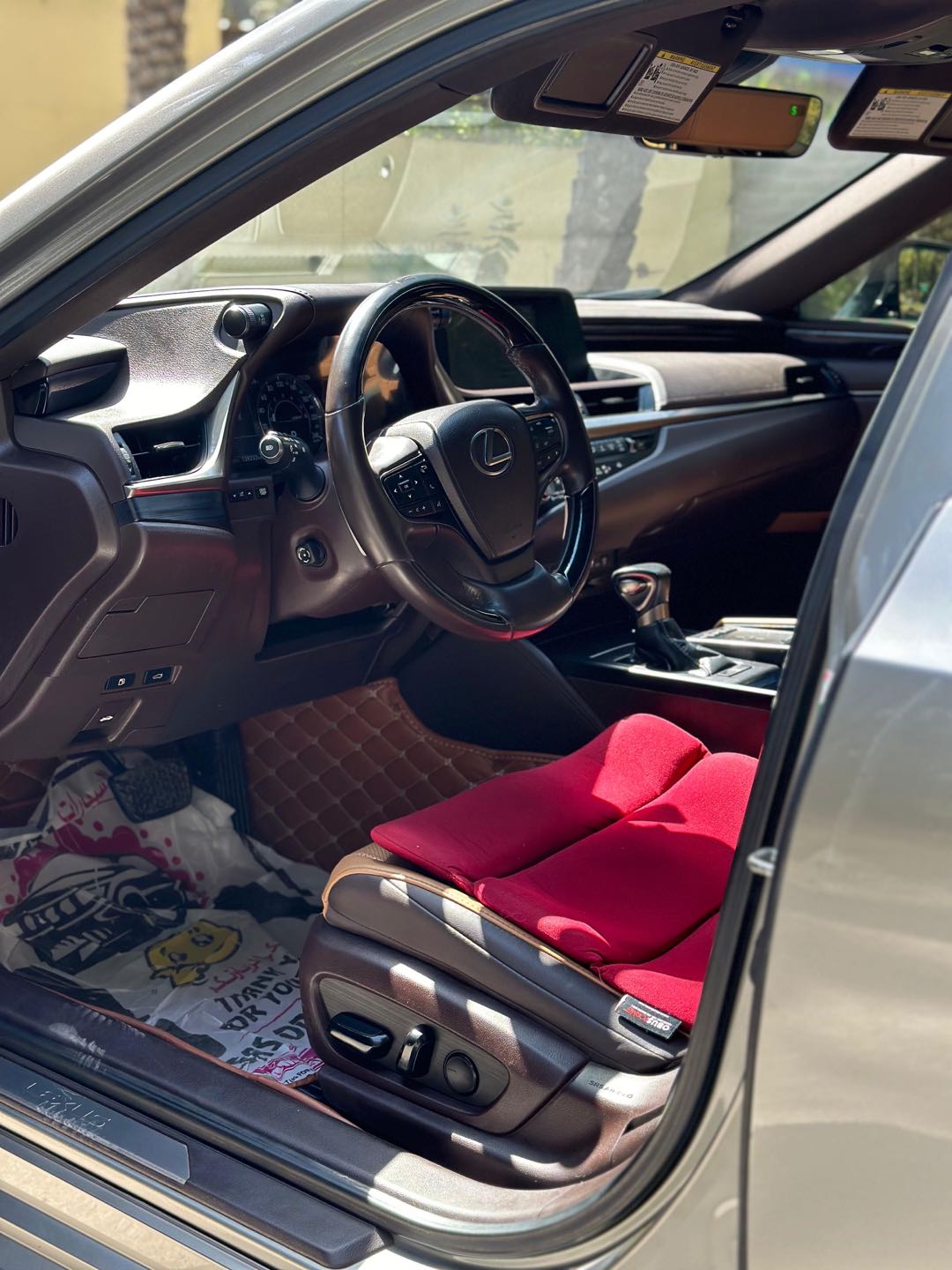 Car Image 2021 LEXUS ES 350