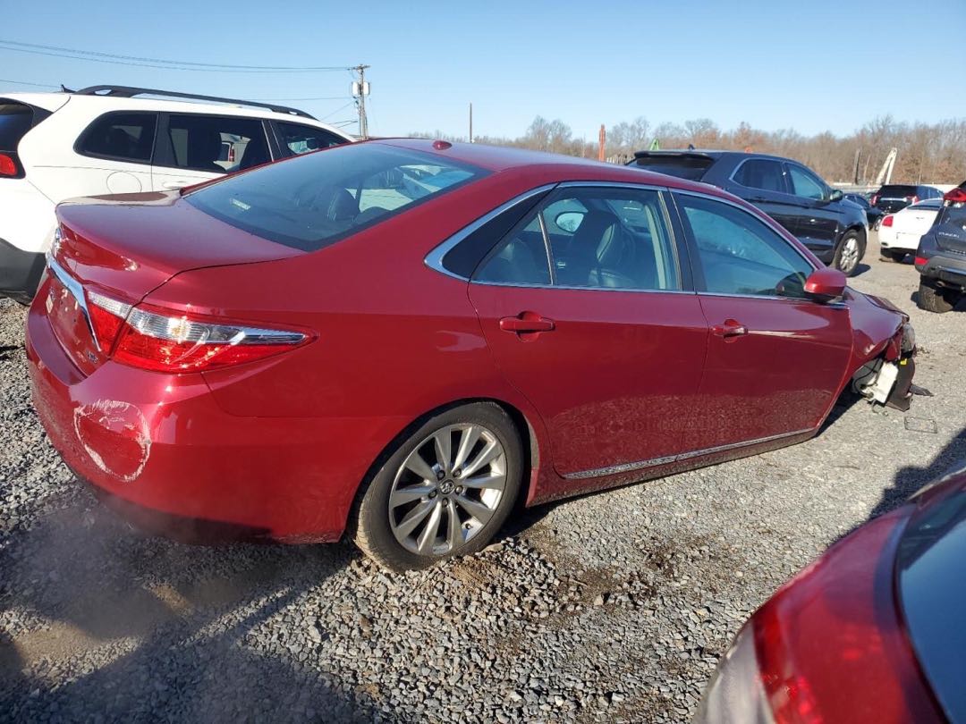 Car Image 2017 TOYOTA CAMRY