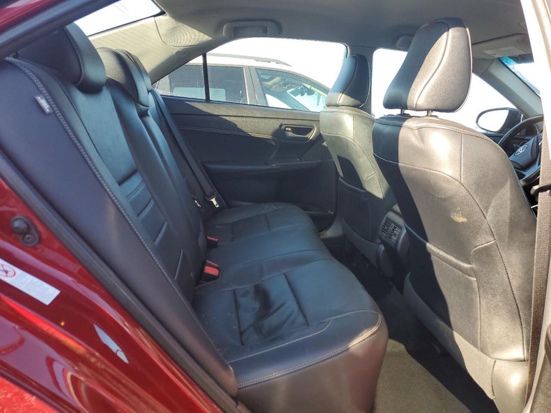 Car Image 2017 TOYOTA CAMRY