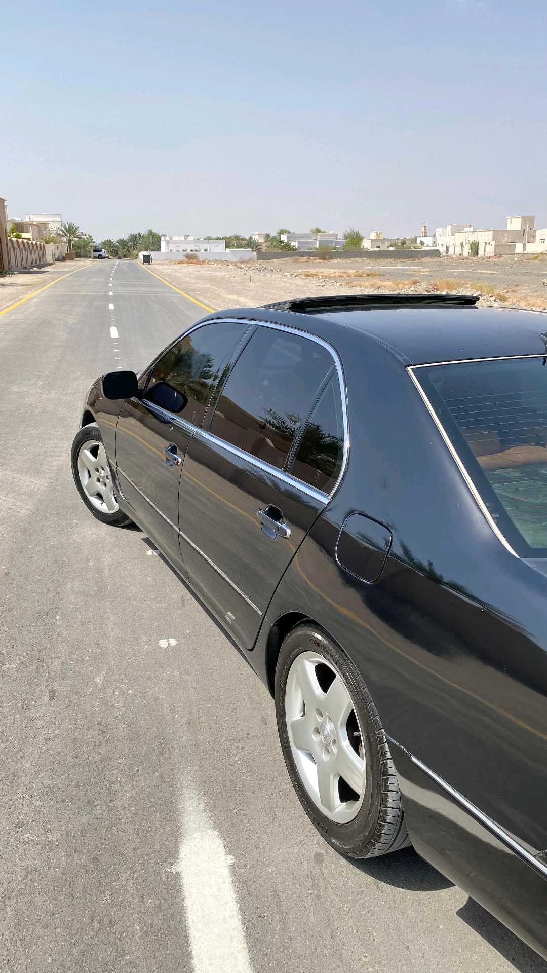 Car Image 2001 LEXUS LS 430