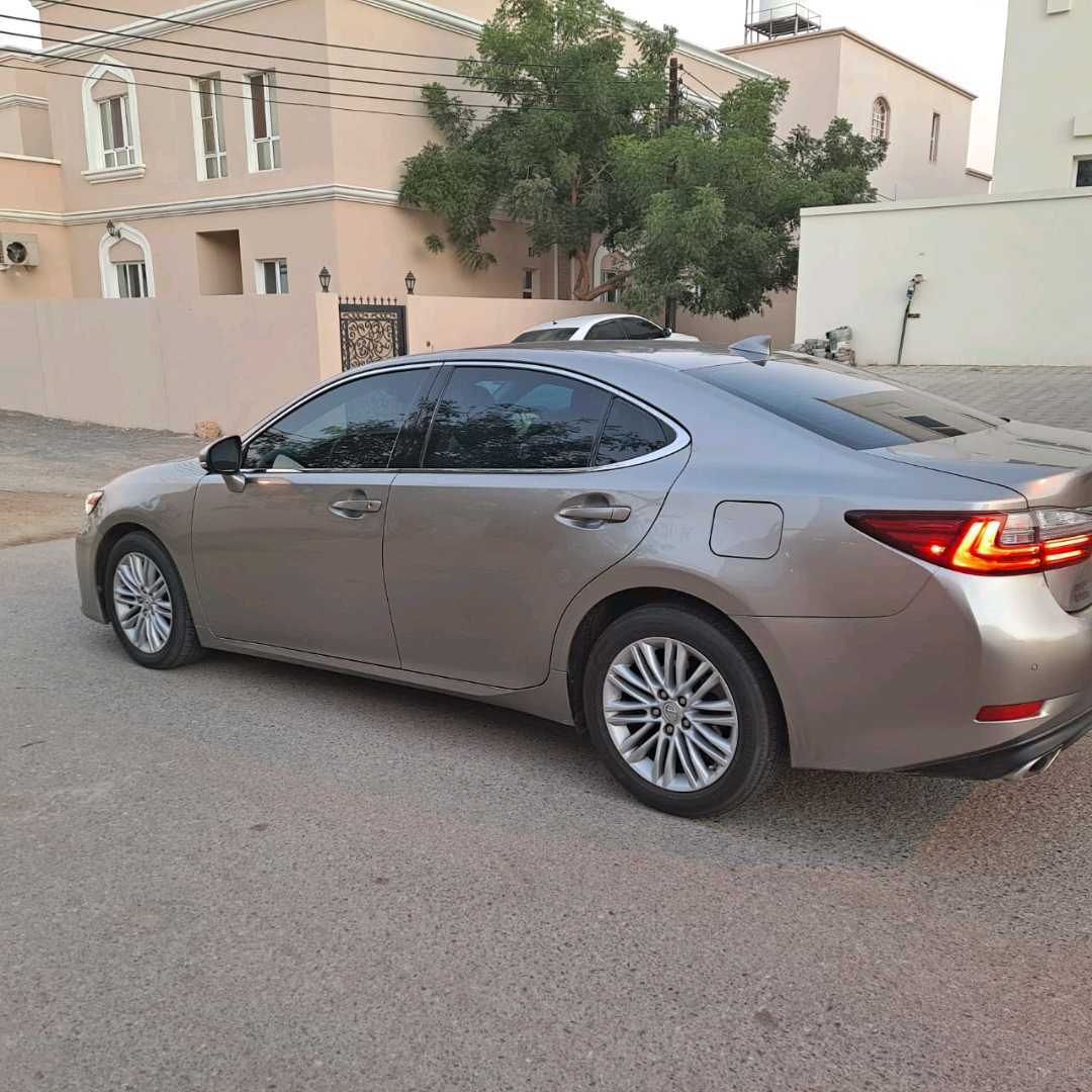 Car Image 2017 LEXUS ES 350