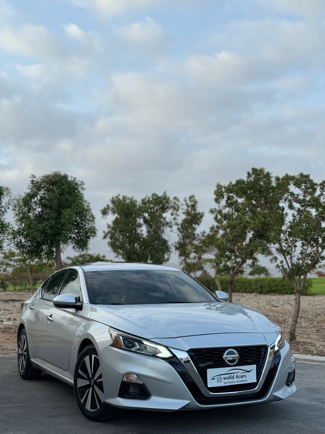 Car Image 2020 NISSAN ALTIMA SL