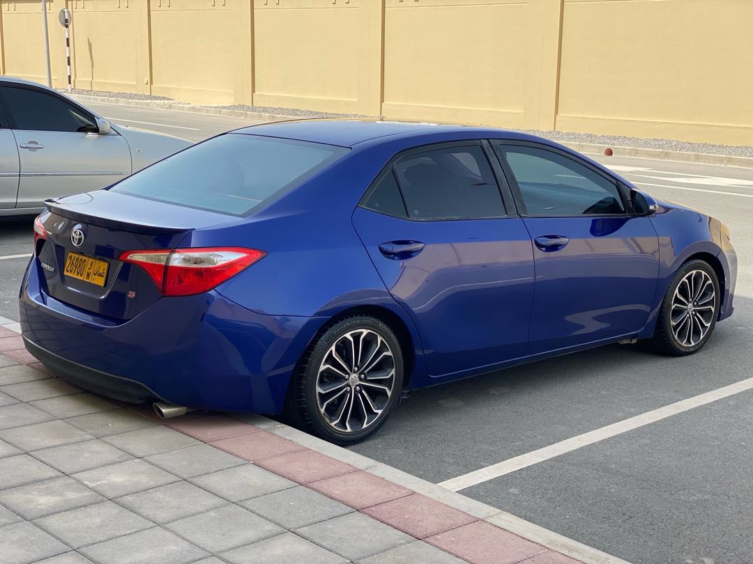 Car Image 2014 TOYOTA COROLLA S