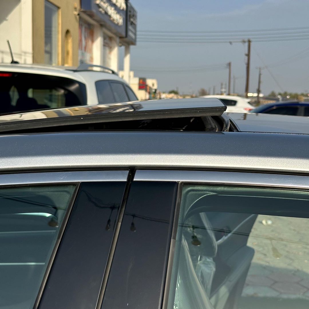 Car Image 2018 TOYOTA CAMRY XLE