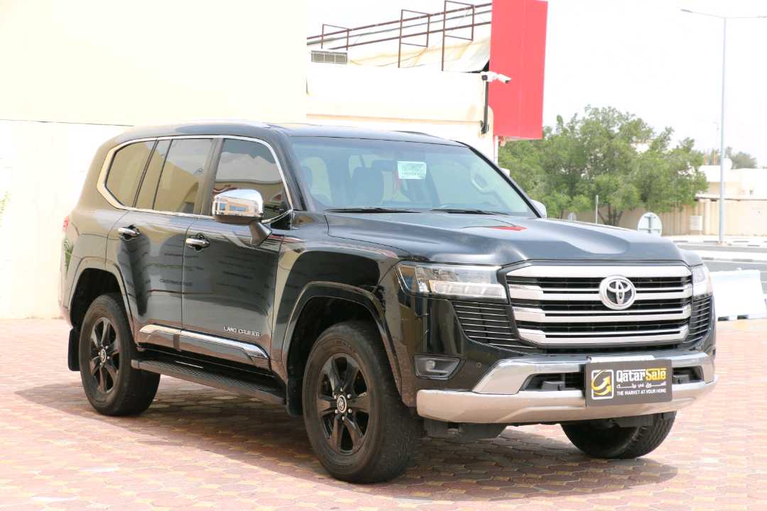 Car Image 2024 TOYOTA LAND CRUISER 