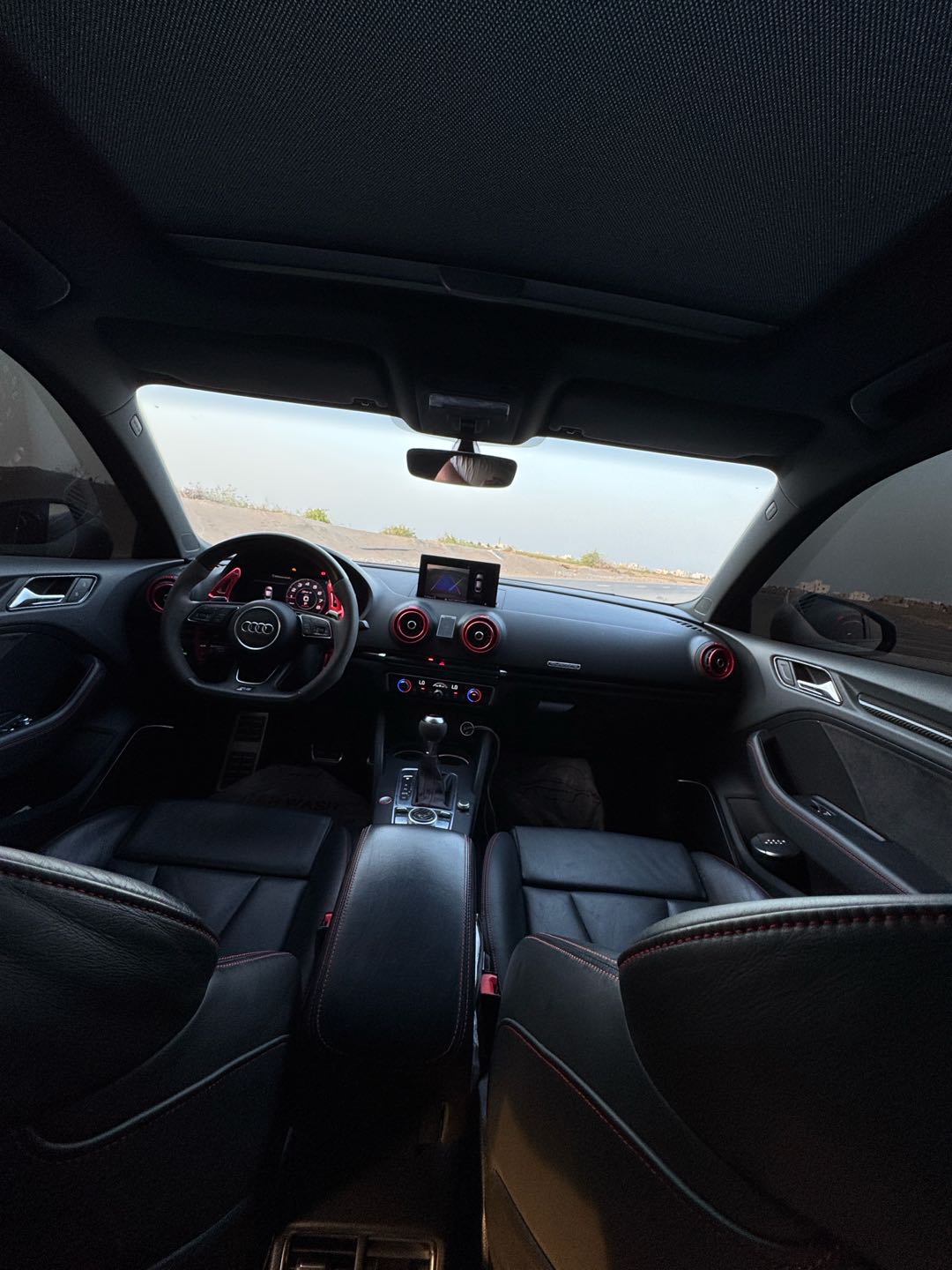 Car Image 2018 AUDI RS 3 