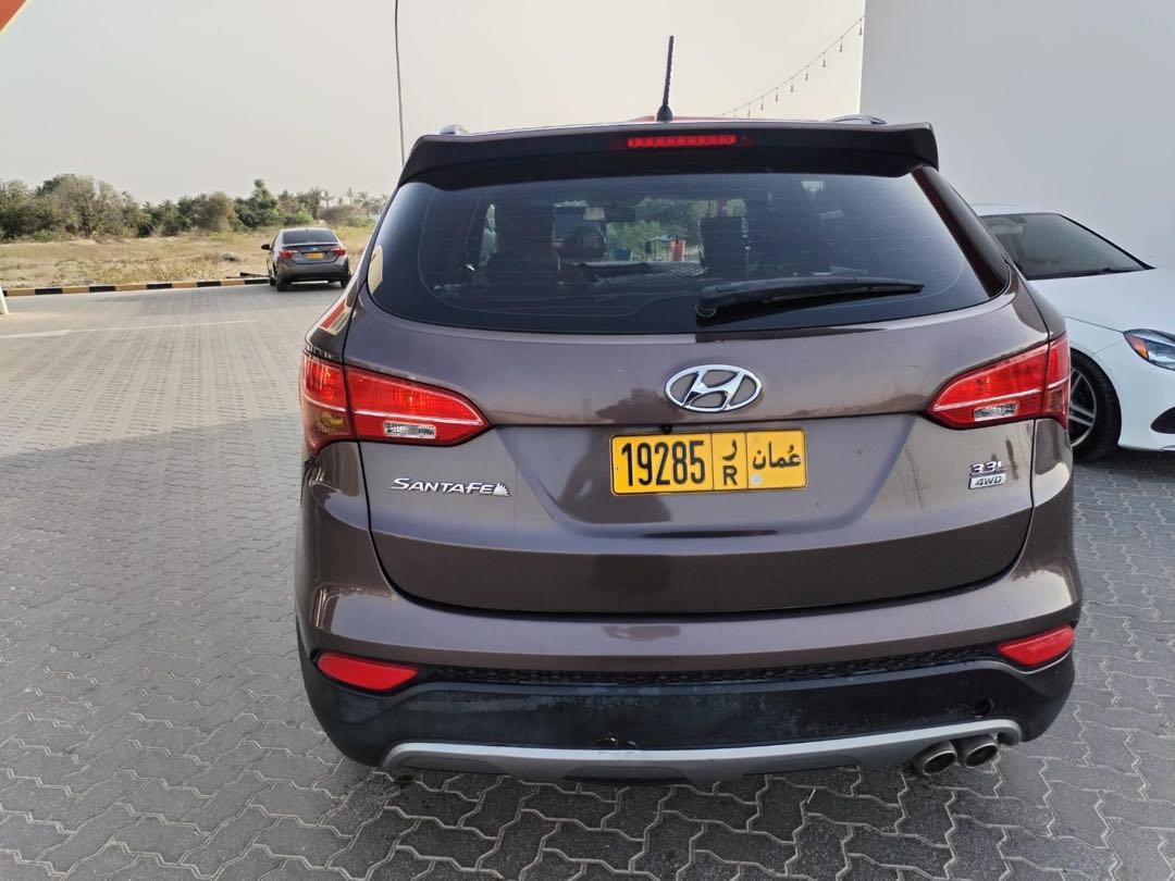 Car Image 2014 HYUNDAI SANTA FE 