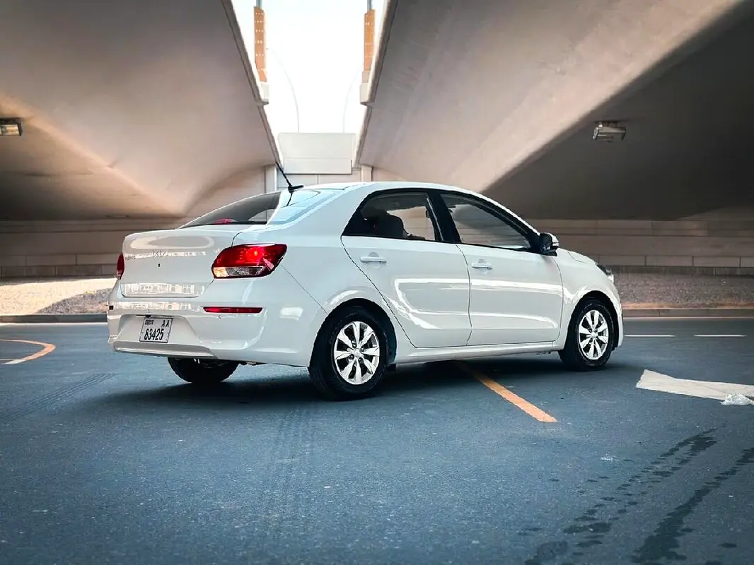 KIA PEGAS 2025