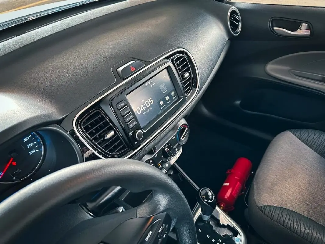 KIA PEGAS 2025