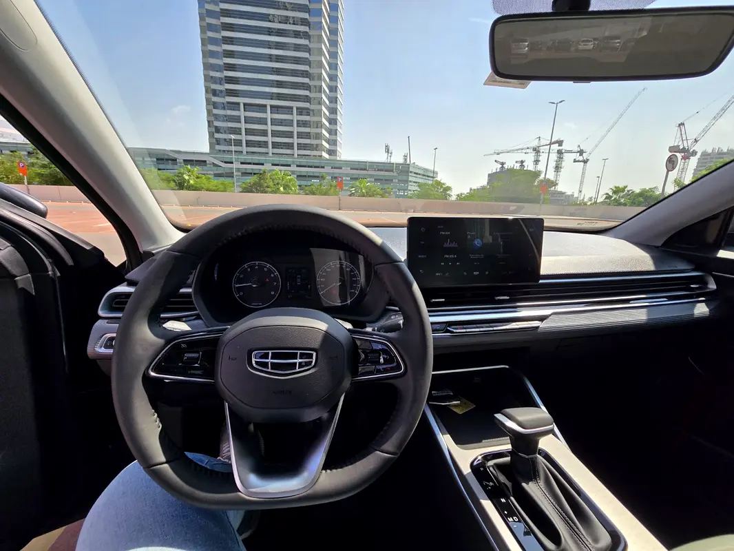 GEELY EMGRAND 7 2026