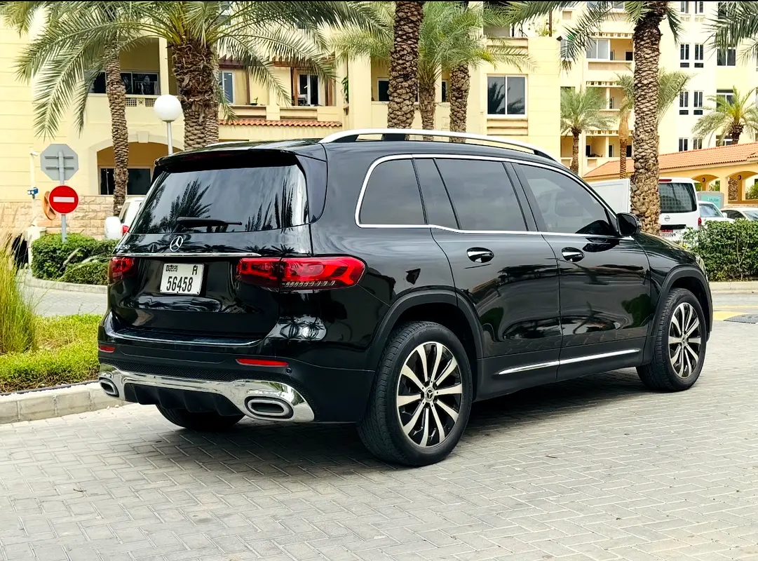 MERCEDES GLB CLASS 2021
