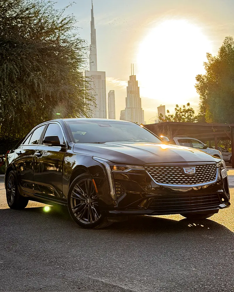 CADILLAC CT4 2023