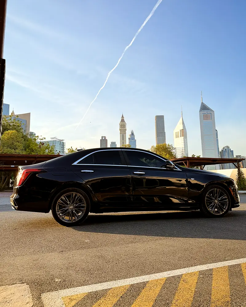 CADILLAC CT4 2023