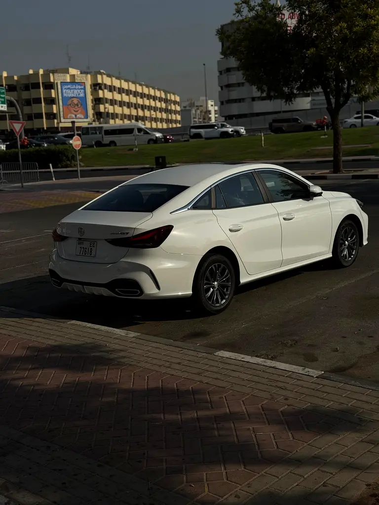 أم جي GT 2025