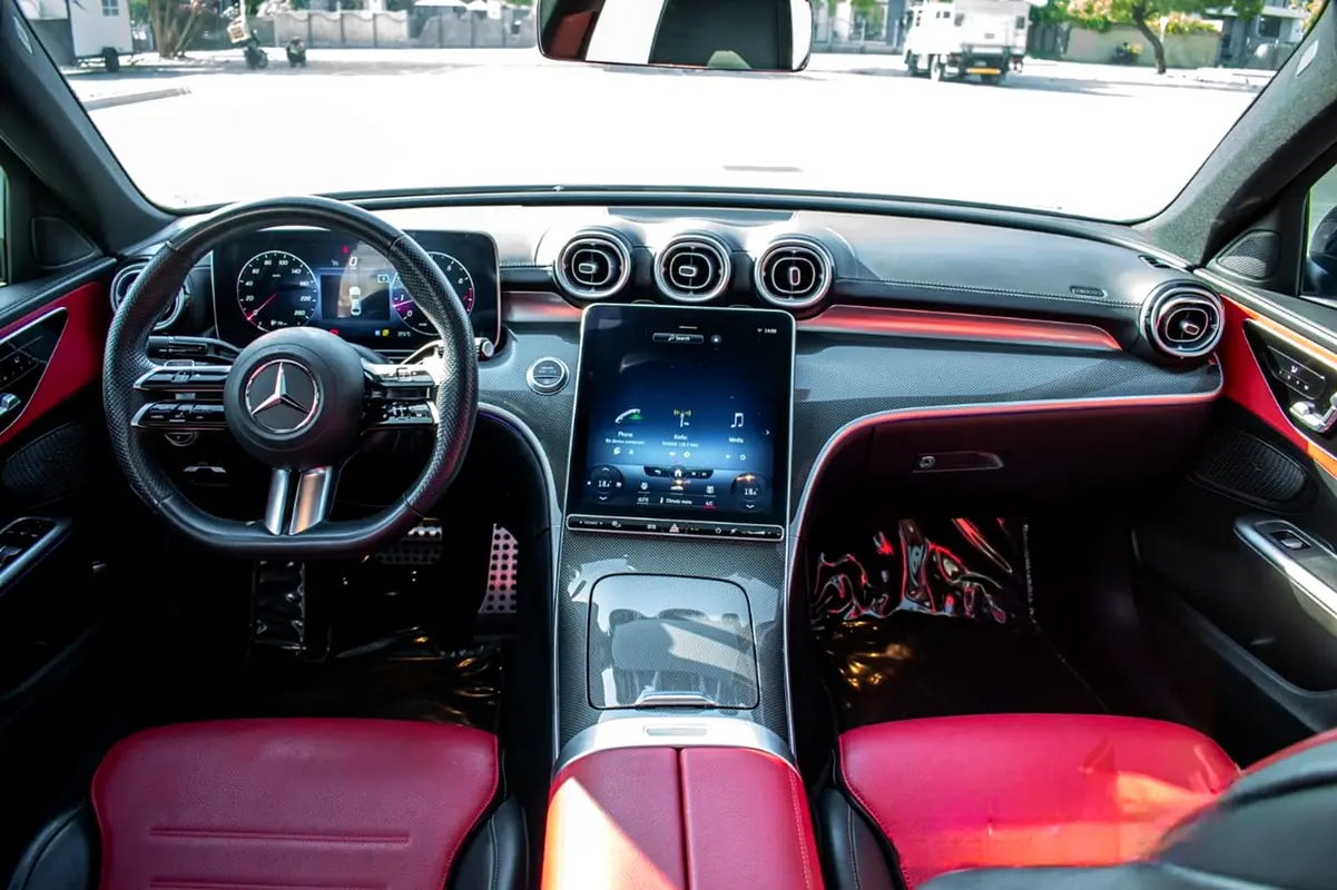 MERCEDES C Class 2023