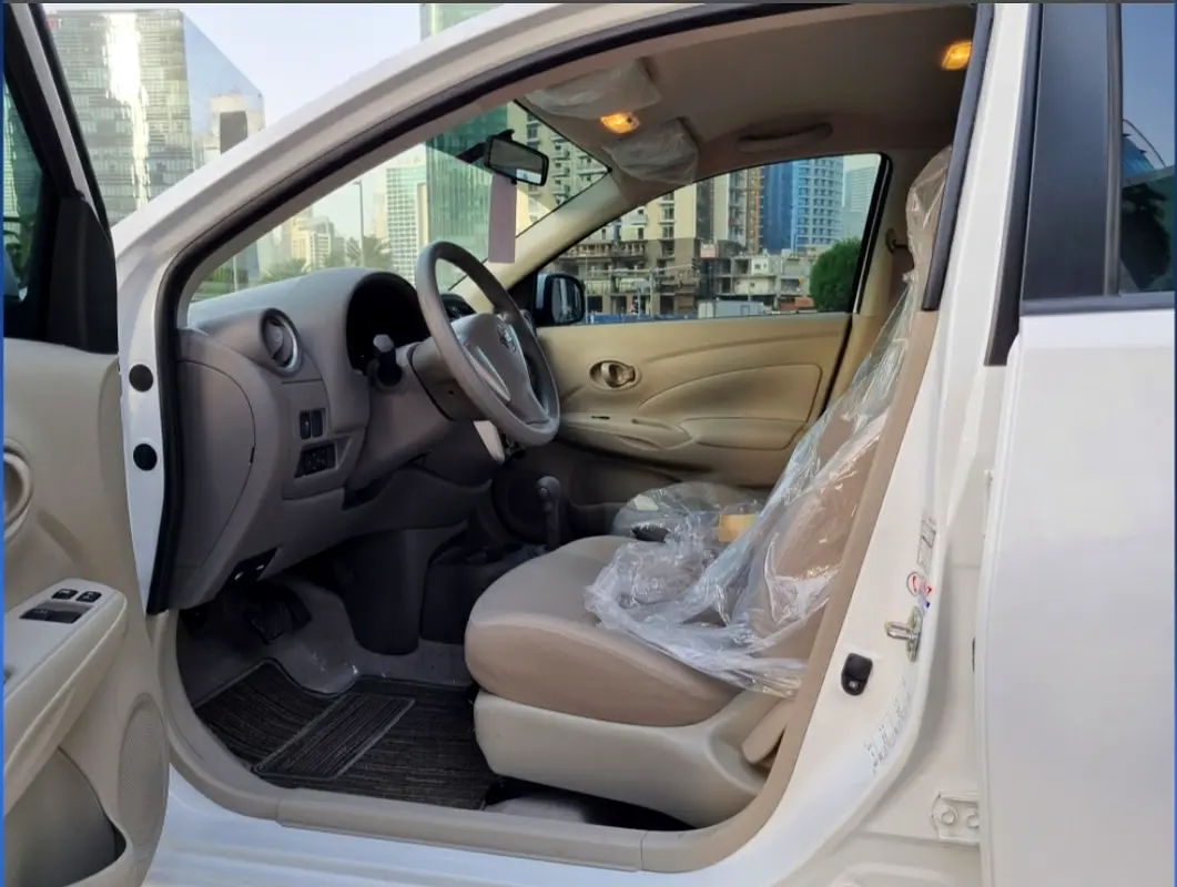 NISSAN SUNNY 2025