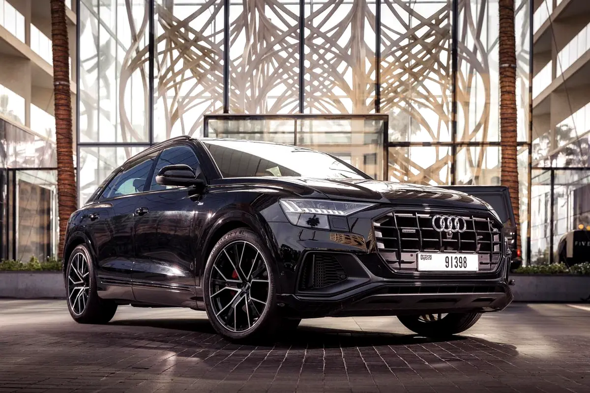 AUDI Q8 2022
