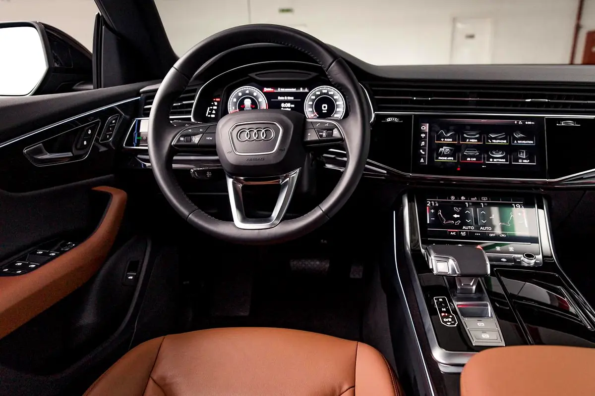 AUDI Q8 2022