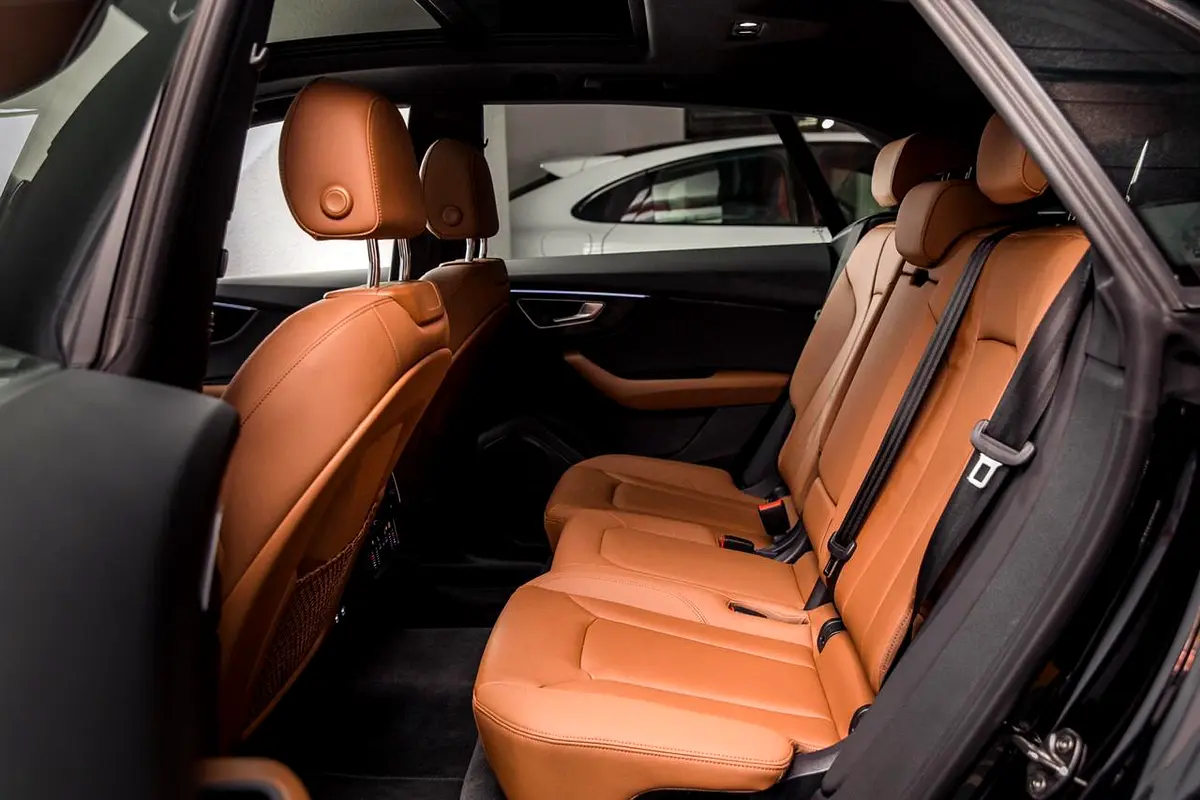AUDI Q8 2022