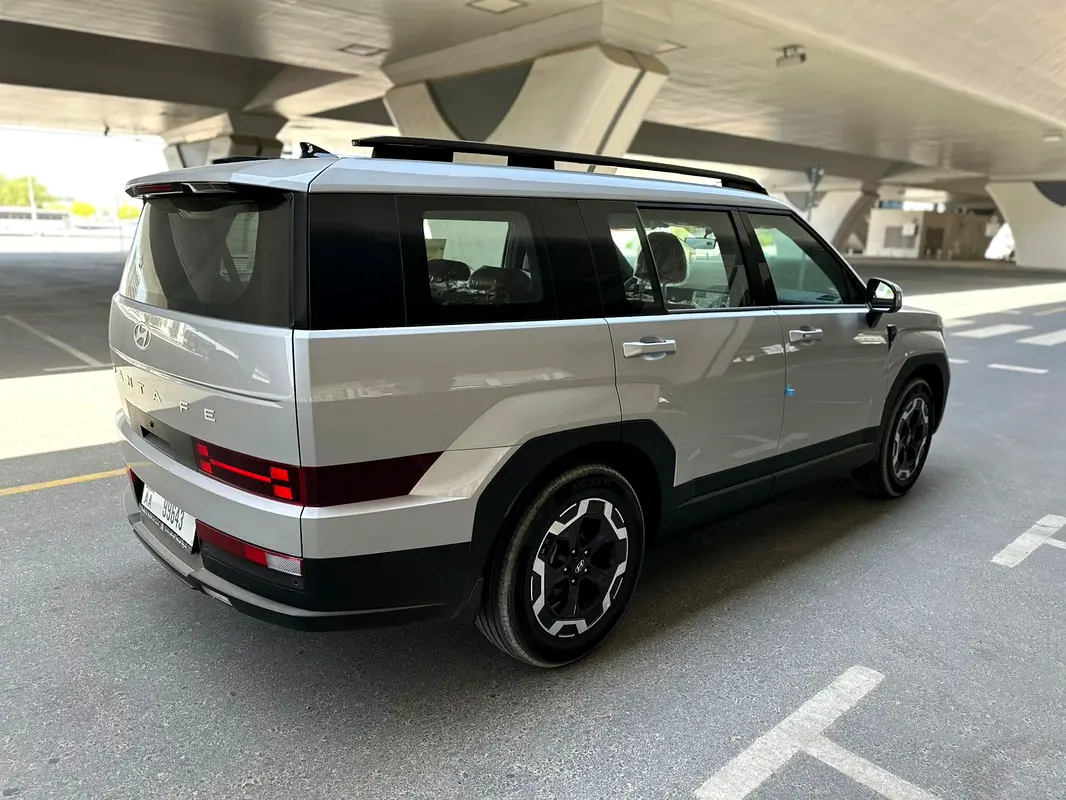 HYUNDAI SANTA FE 2025