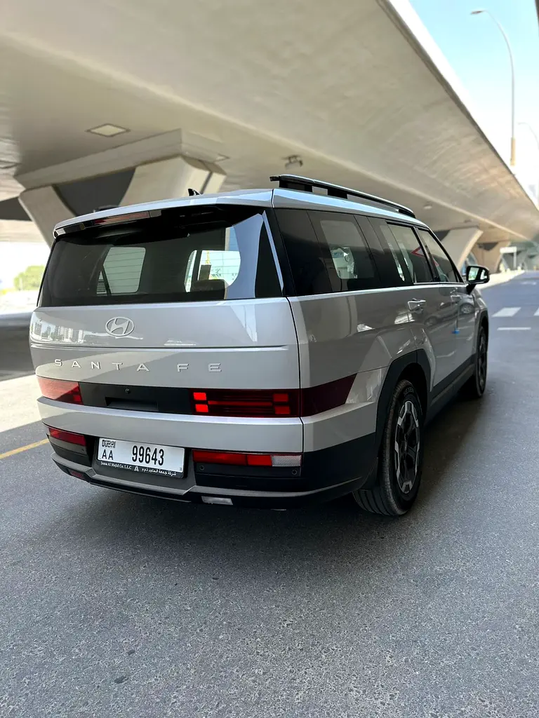 HYUNDAI SANTA FE 2025