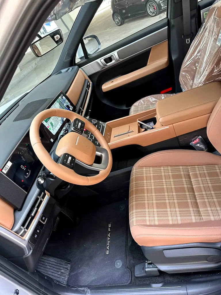 HYUNDAI SANTA FE 2025