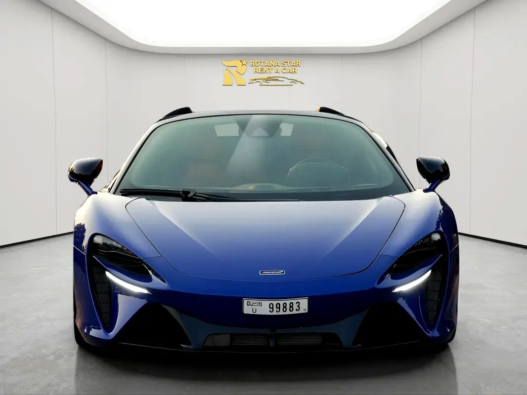 مكلارين Artura Spider 2025