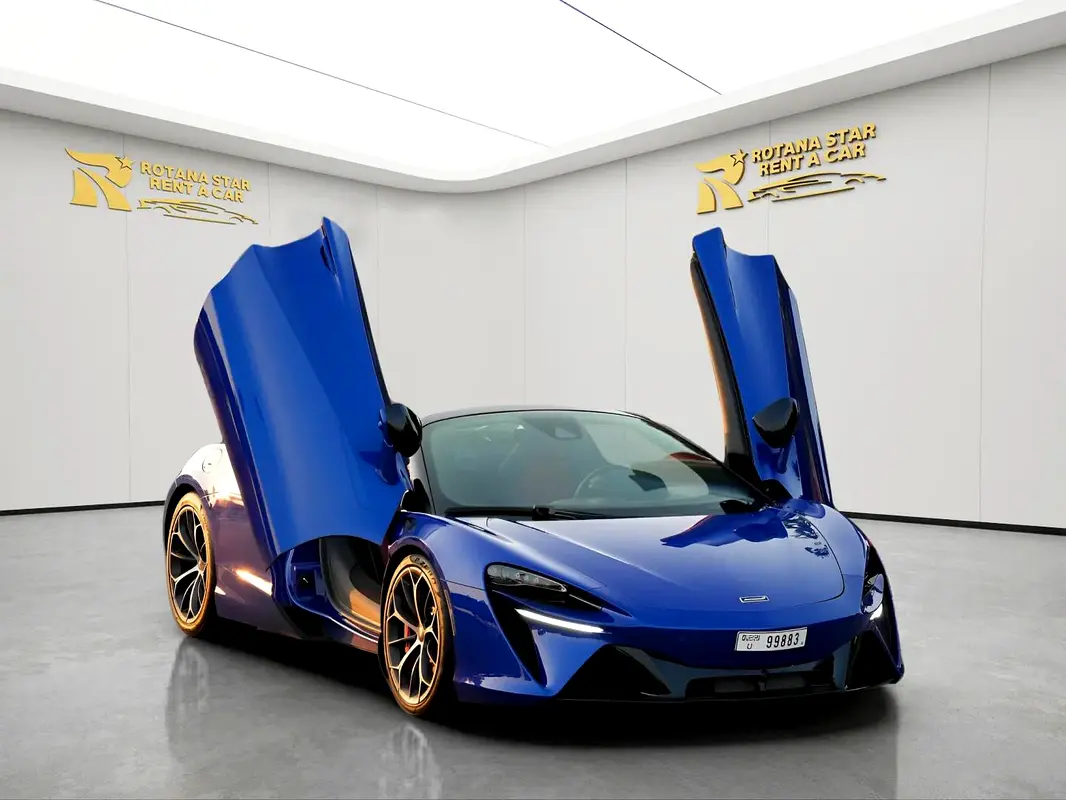 مكلارين Artura Spider 2025