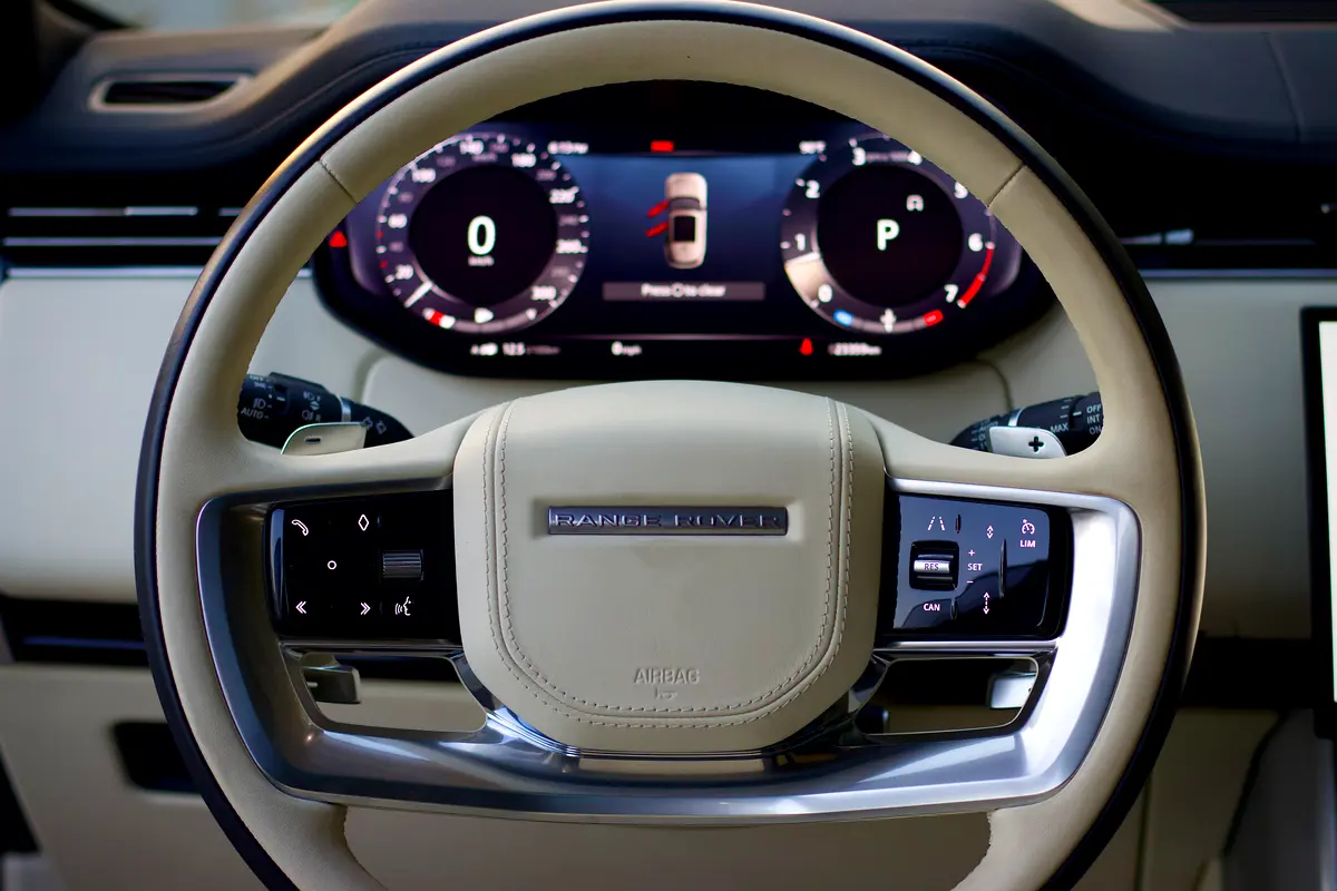 LAND ROVER VOGUE 2023