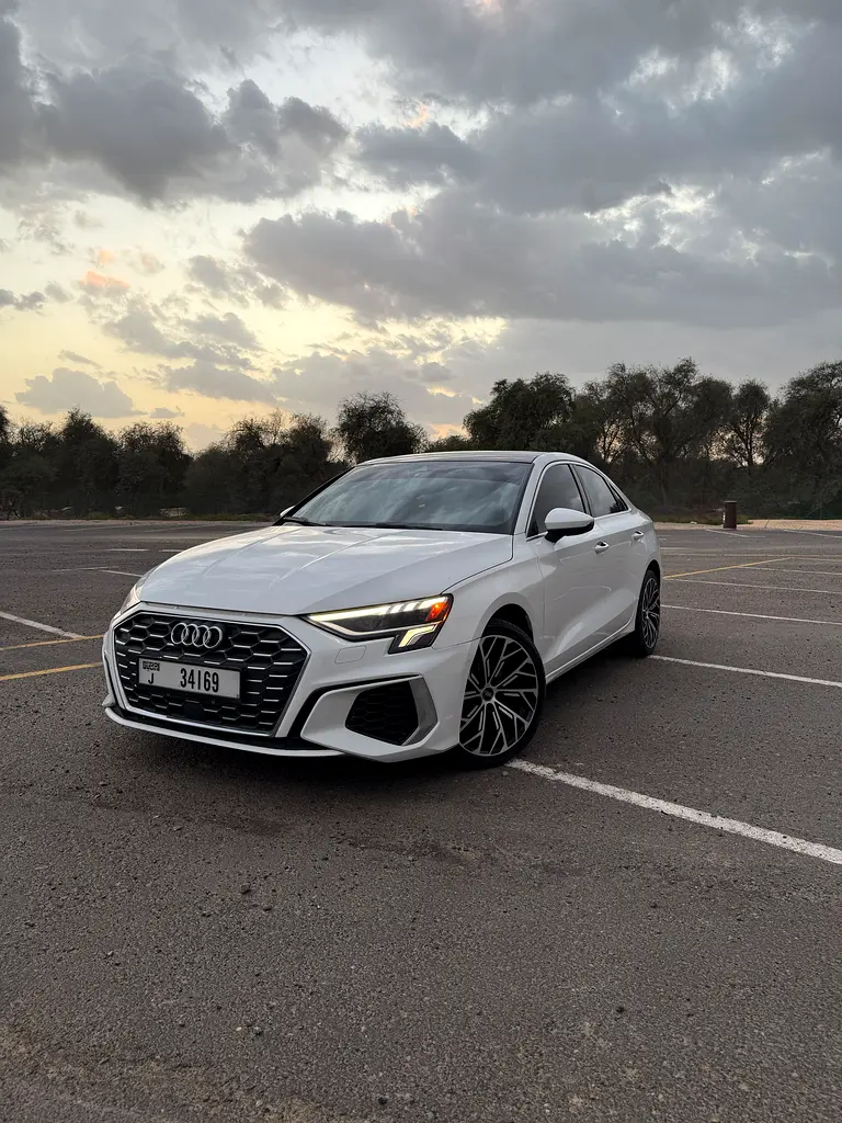 AUDI A3 2023