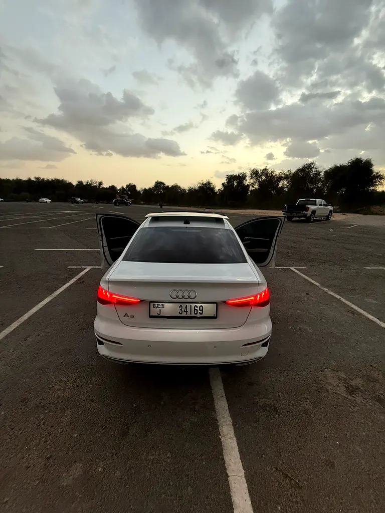AUDI A3 2023