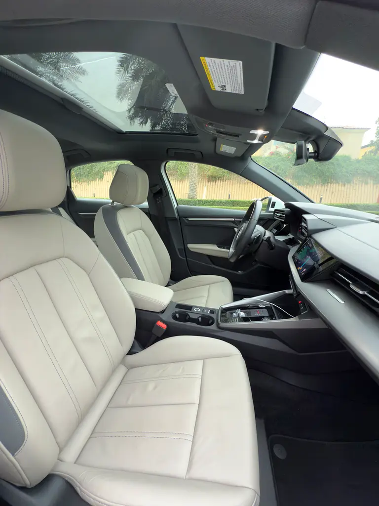 AUDI A3 2023