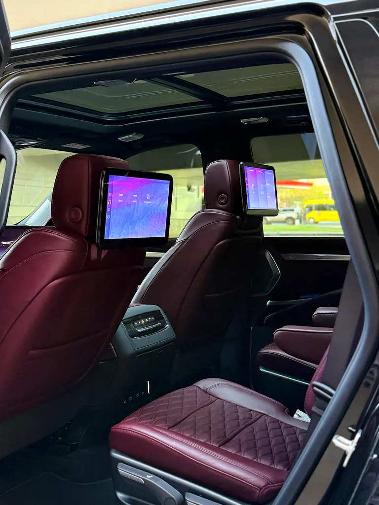 CADILLAC ESCALADE 2026