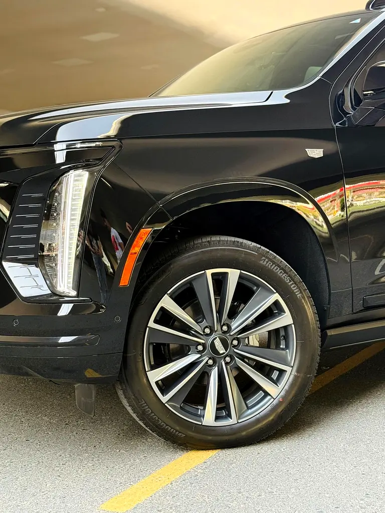 CADILLAC ESCALADE 2026