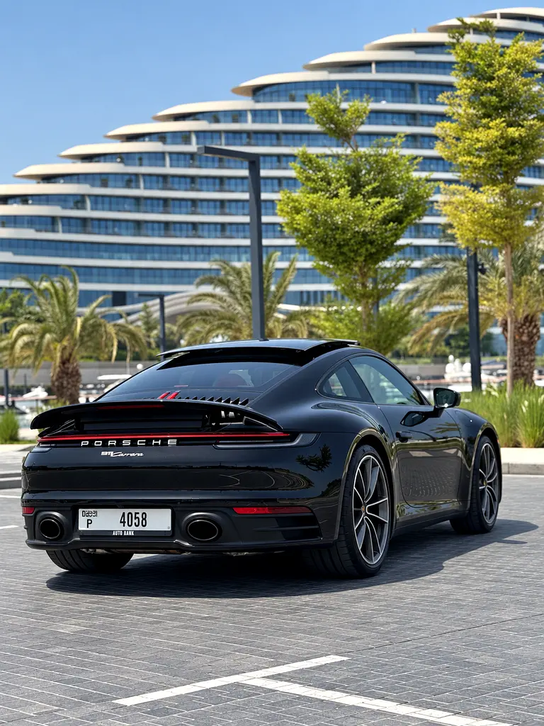 PORSCHE 911 2024