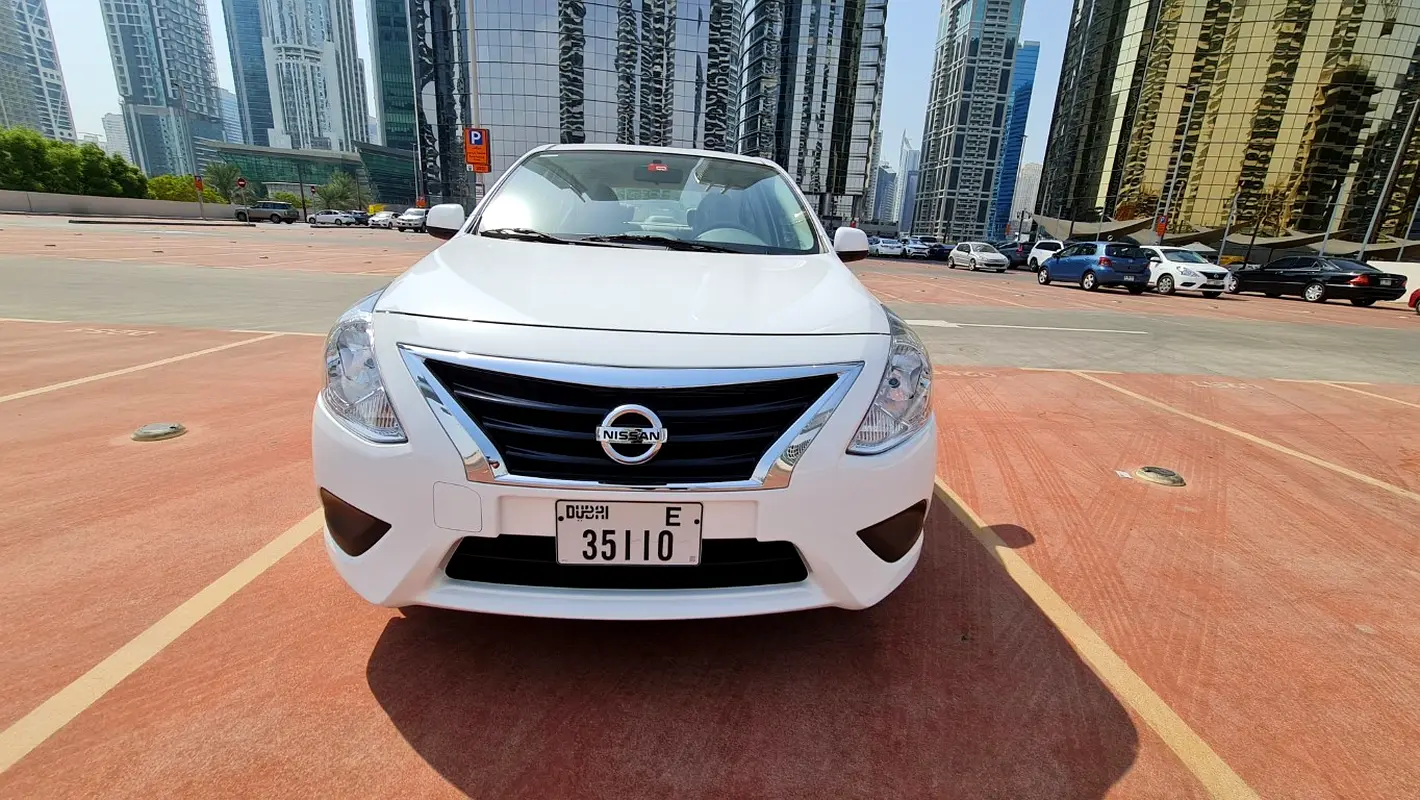 NISSAN SUNNY 2024