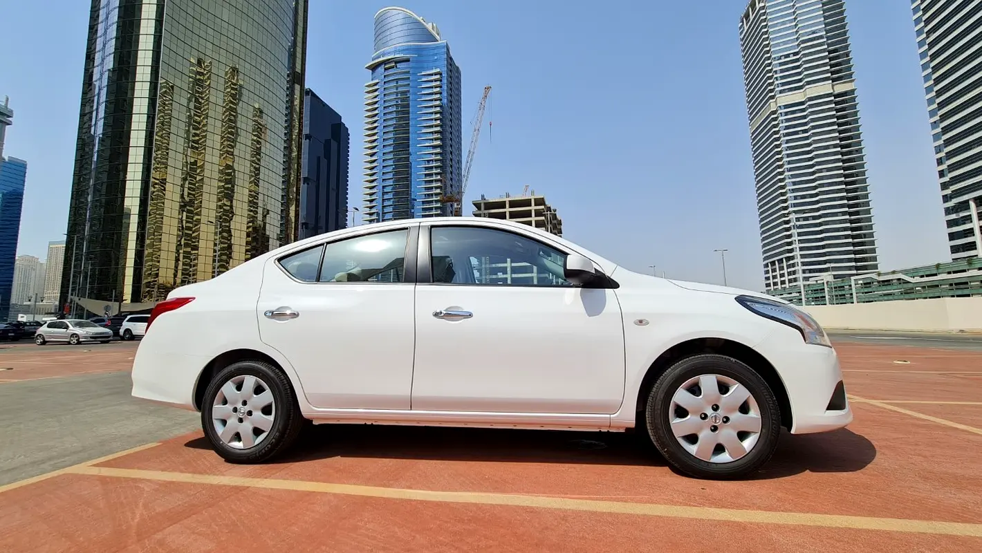 NISSAN SUNNY 2024