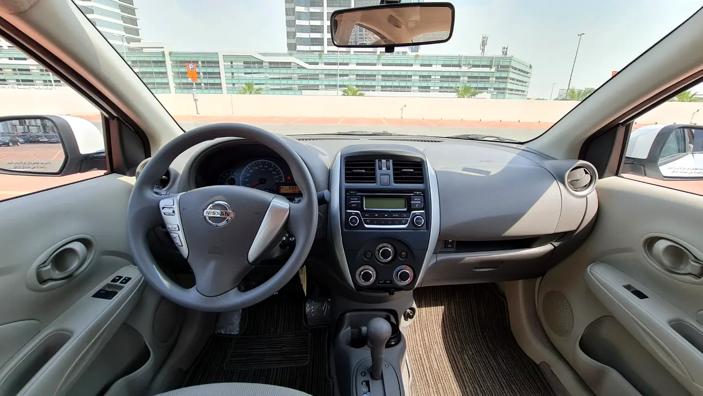 NISSAN SUNNY 2024