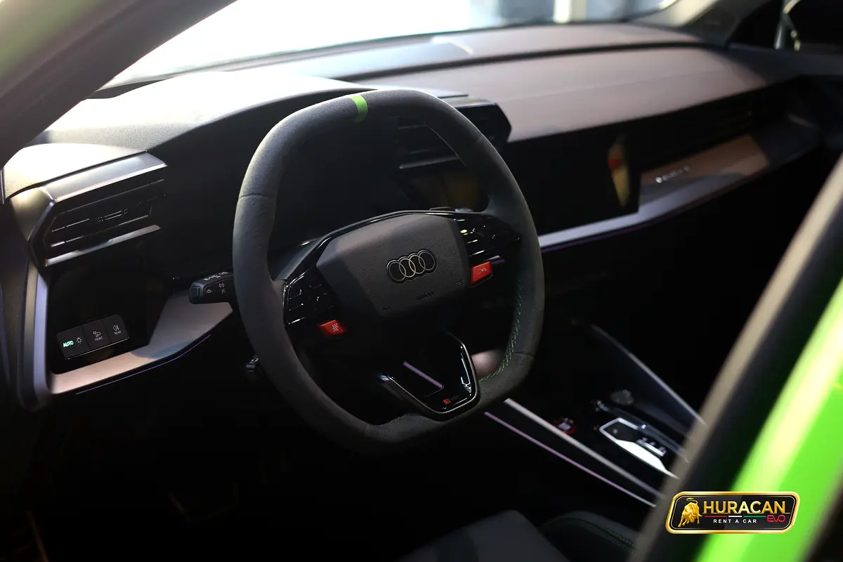 AUDI RS 3 2025